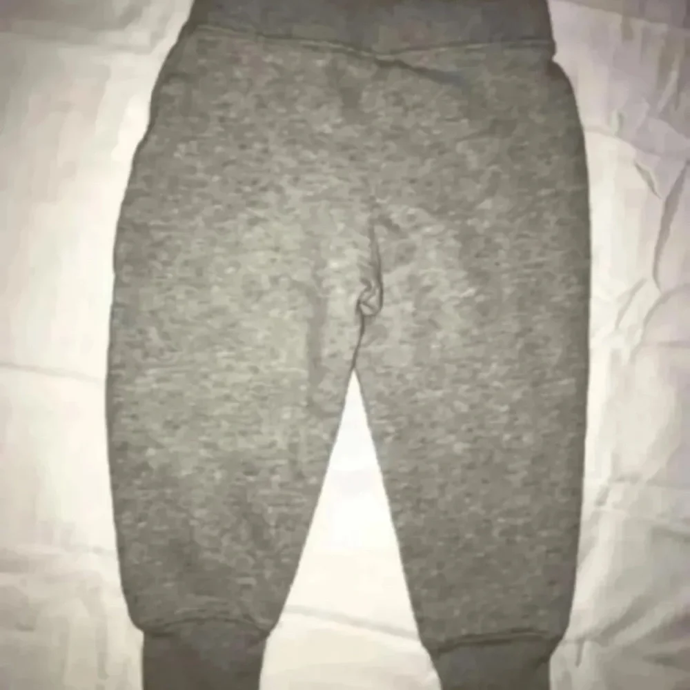 Baby Gap Sweatpants - Picture 2 of 6